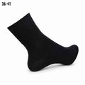 Șosete negre din bambus, fără cusătură - (95% bambus, 5% spandex)